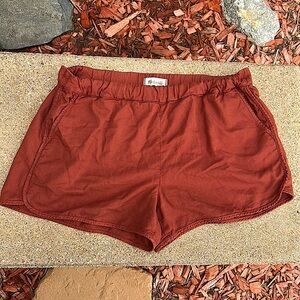 Madewell Ladies L Rust color Short Shorts 🩳